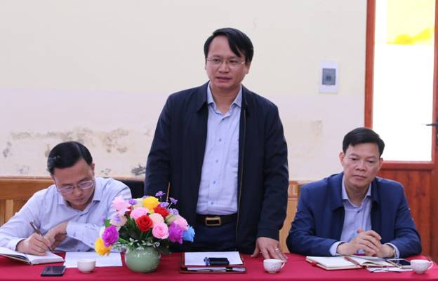 Đồng chí Nguyễn Ngọc Hiểu, Phó Chủ tịch UBND huyện phát biểu tại buổi làm việc