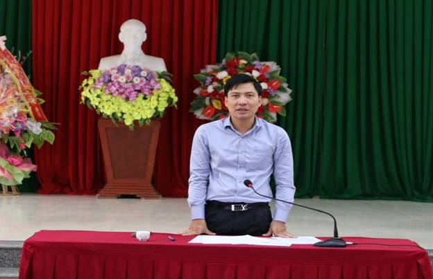 Bí thư Huyện uỷ Nguyễn Văn Biện kết luận buổi làm việc